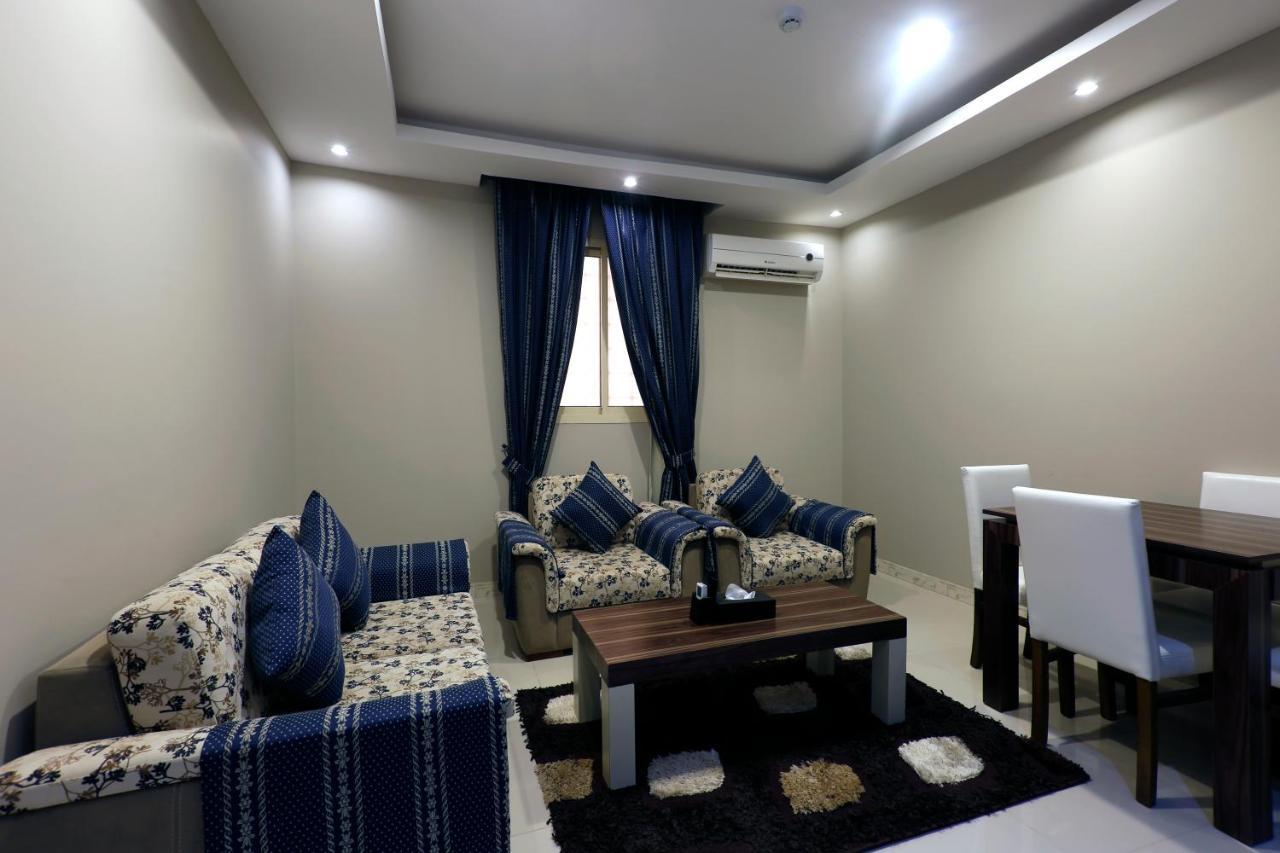 El Tawfiq Furnished Suites Malaz Riyadh Bagian luar foto