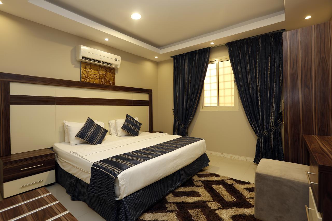 El Tawfiq Furnished Suites Malaz Riyadh Bagian luar foto